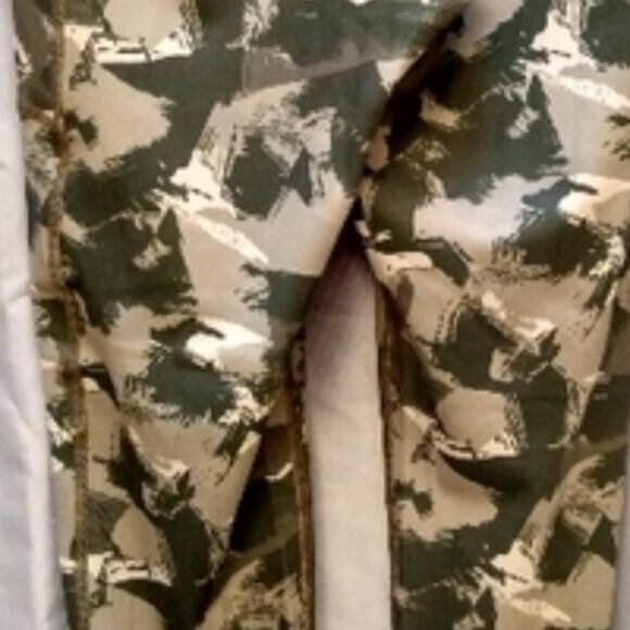 Athletic Wear Leggings X 3 (size S-M) - Picture 3 of 8